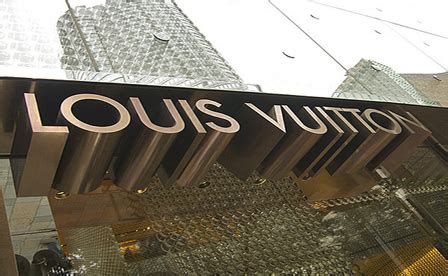 louis vuitton hangi ülkenin markası|Louis Vuitton label.